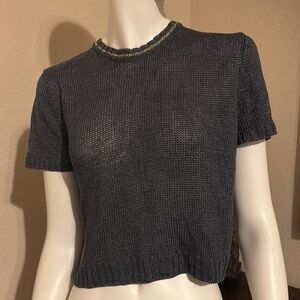 Chic Gray Knit Short Sleeve Top